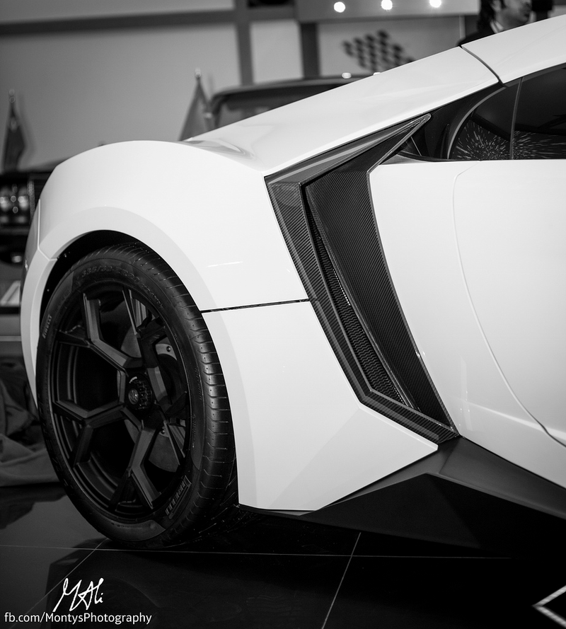 Illustration for article titled More, Better shots of the Lykan HyperSport